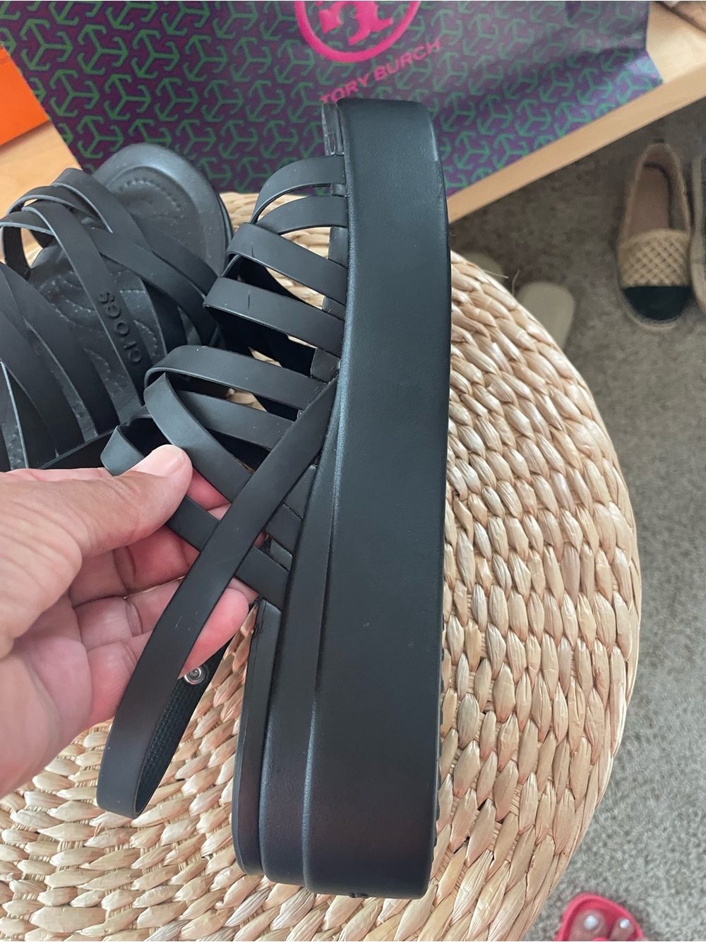 Crocs Brooklyn Strappy Low wedge Sandals in SZ 9 in like new condition - Picture 4 of 11